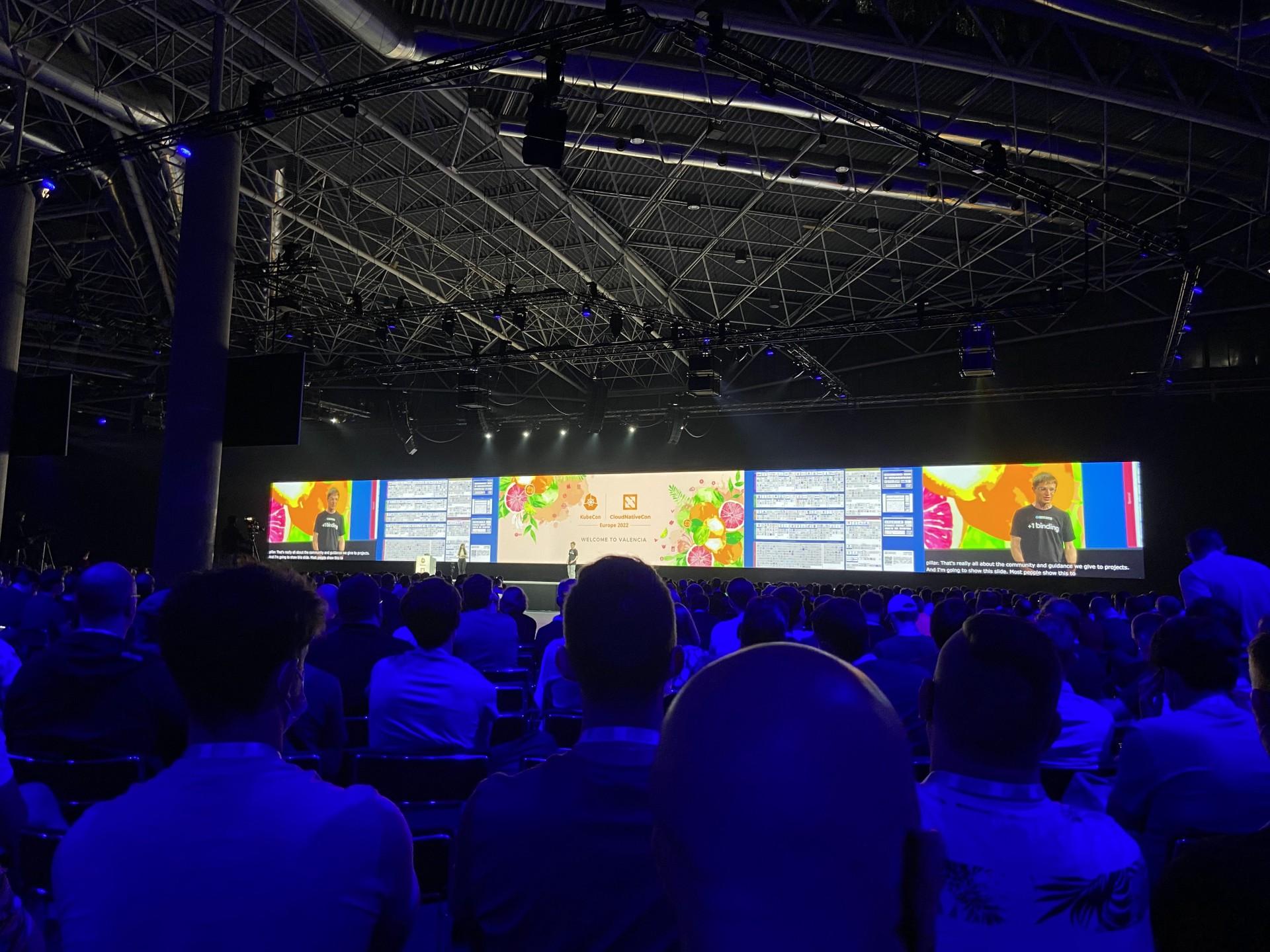 KubeCon 2022 crowd